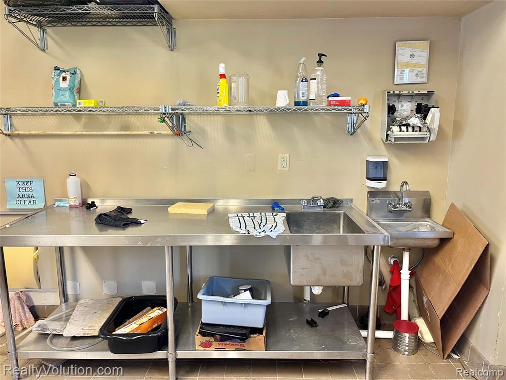4331 Capac Road, Capac, MI 48014 — Photo 16