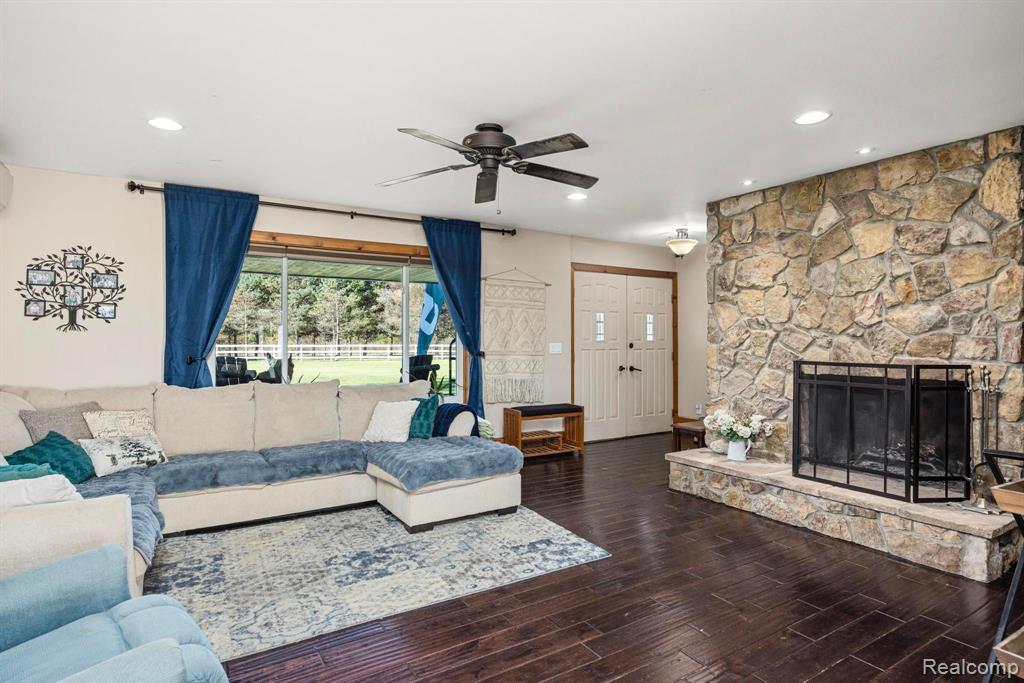 3985 Wadhams Road, China, MI — Photo 8