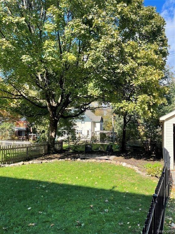 531 Oakland Avenue, Birmingham, MI 48009 — Photo 29