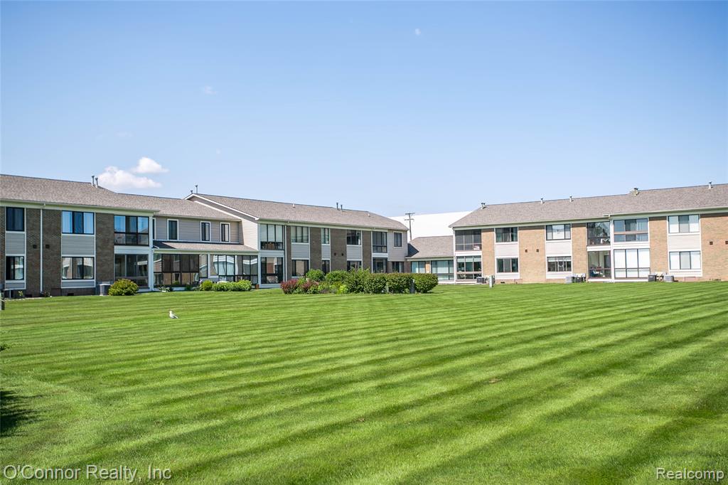 1660 River Road, 53, Marysville, MI 48040 — Photo 28