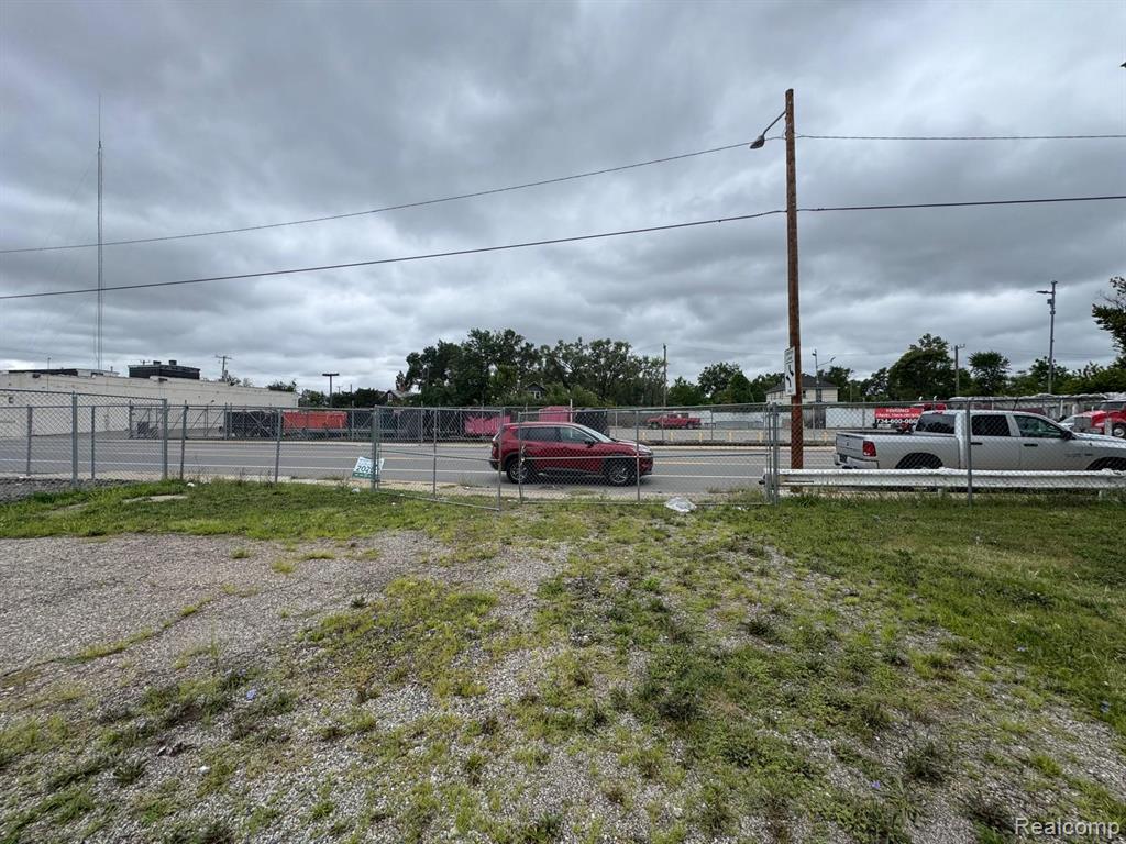 13532 Conant Street, Detroit, MI 48212 — Photo 13