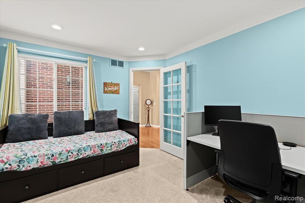 49407 N Glacier, Northville, MI 48168 — Photo 18