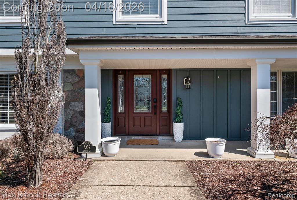 7359 Coach Lane, West Bloomfield, MI — Photo 6
