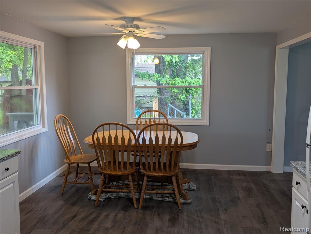 26241 Weigel Road, New Boston, MI 48164 — Photo 24