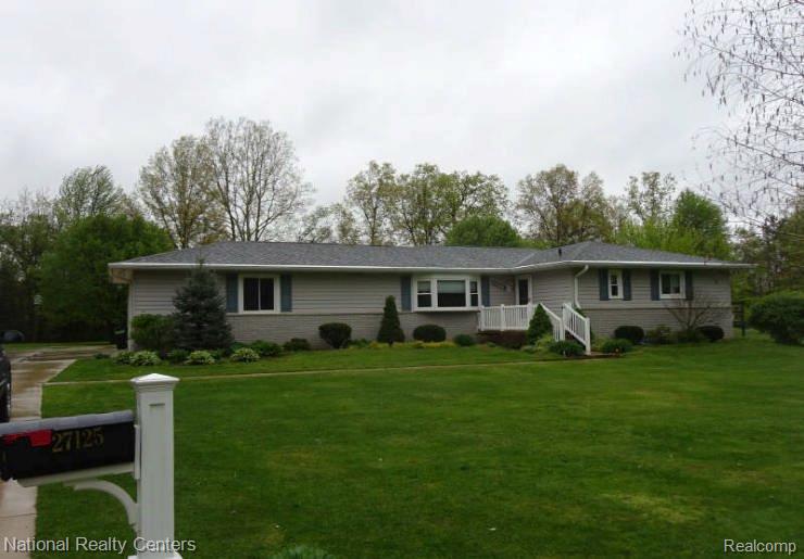 27125 Delos Road, New Boston, MI 48164 — Photo 2