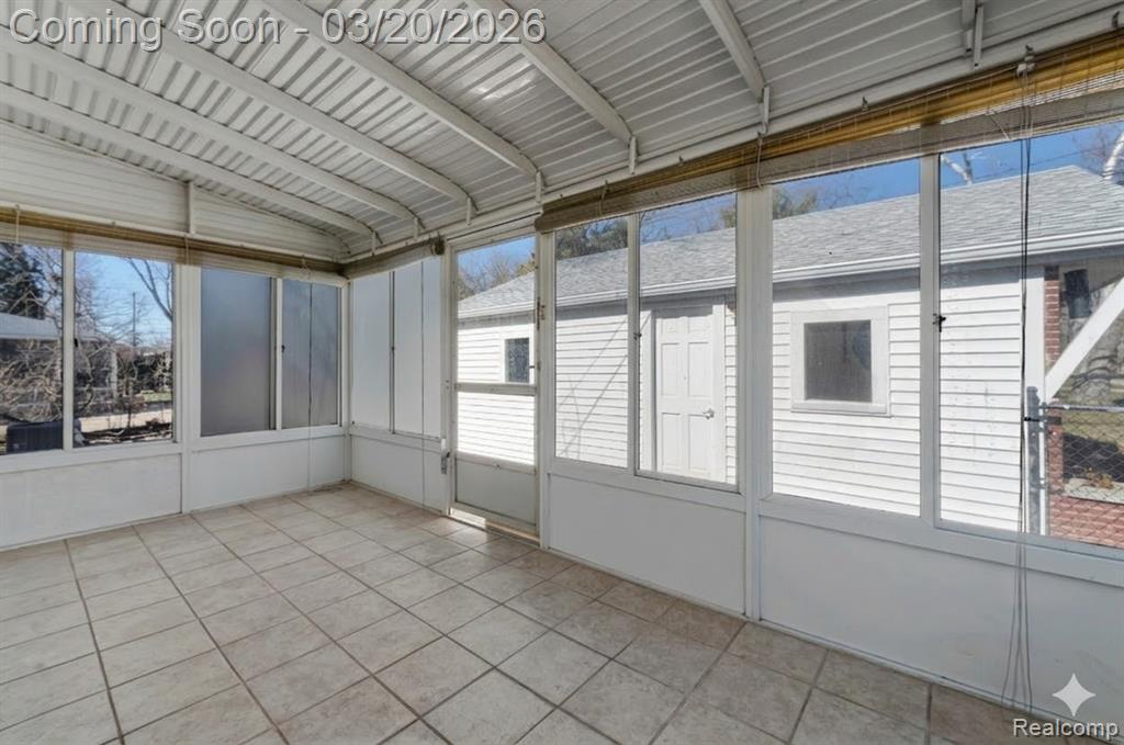 17220 W 13 Mile Road, Beverly Hills, MI 48025 — Photo 30