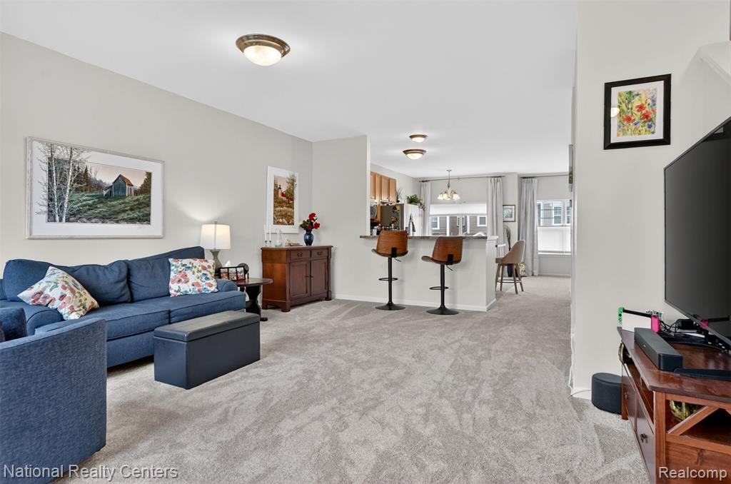 188 Center Boulevard, Wixom, MI 48393 — Photo 15