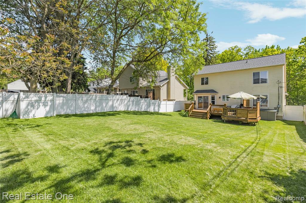 344 N Lake Angelus Road, Auburn Hills, MI 48326 — Photo 67