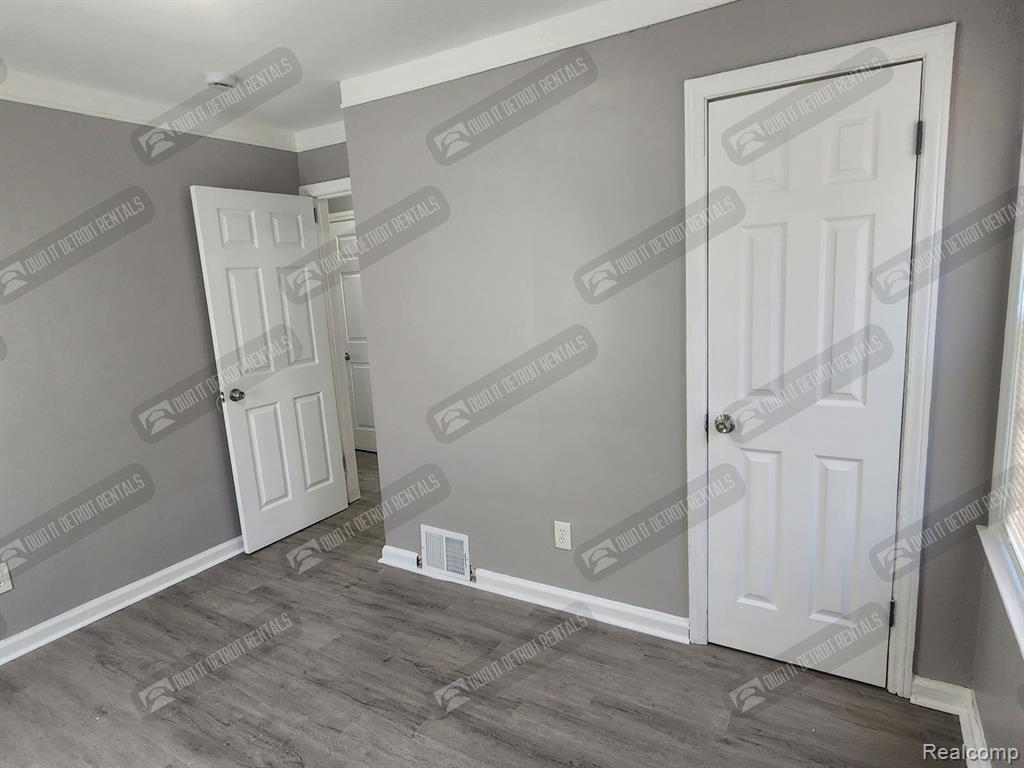 9950 Lauder Street, Detroit, MI 48227 — Photo 15
