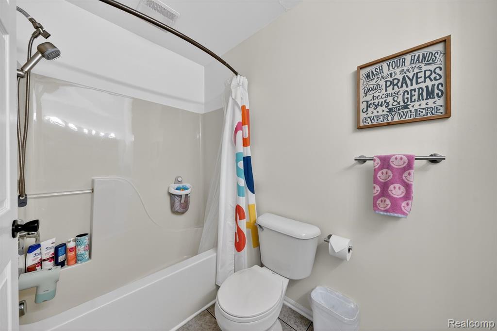 27735 E Mockingbird Drive, Flat Rock, MI 48134 — Photo 28
