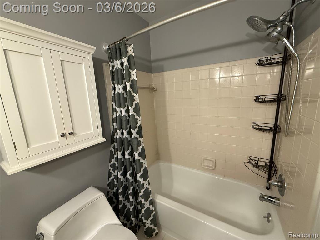 44585 N Bunker Hill Drive, Clinton Twp, MI 48038 — Photo 23