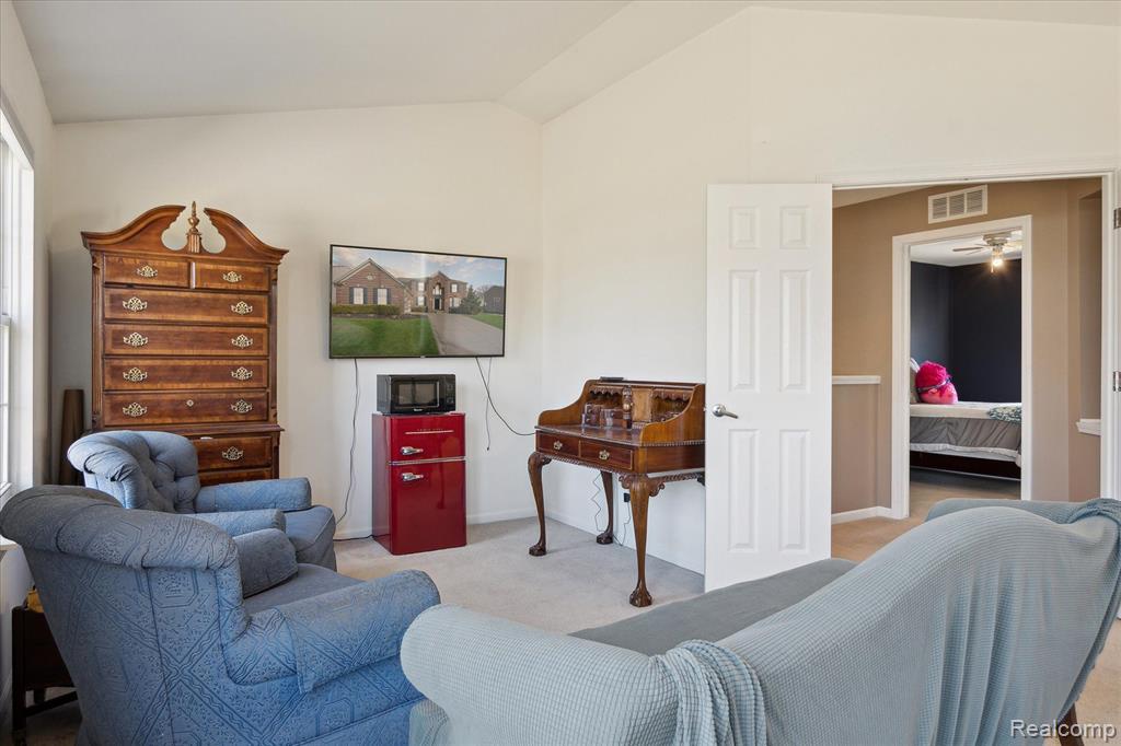 8695 INDIGO Lane, Ypsilanti, MI 48197 — Photo 23
