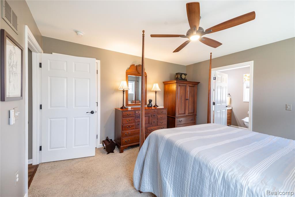40880 Willis Road, Belleville, MI 48111 — Photo 17