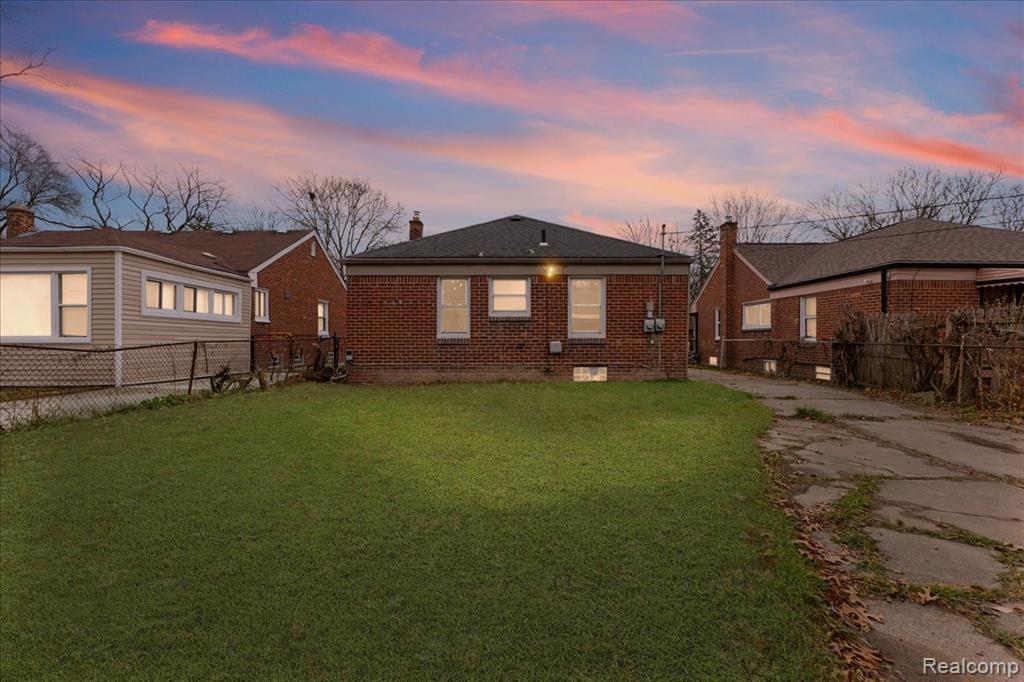 14463 Bramell Street, Detroit, MI 48223 — Photo 21