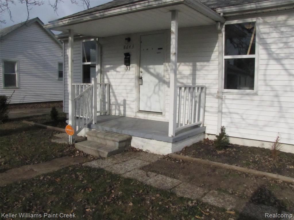 8643 LOZIER Avenue, Warren, MI 48089 — Photo 2