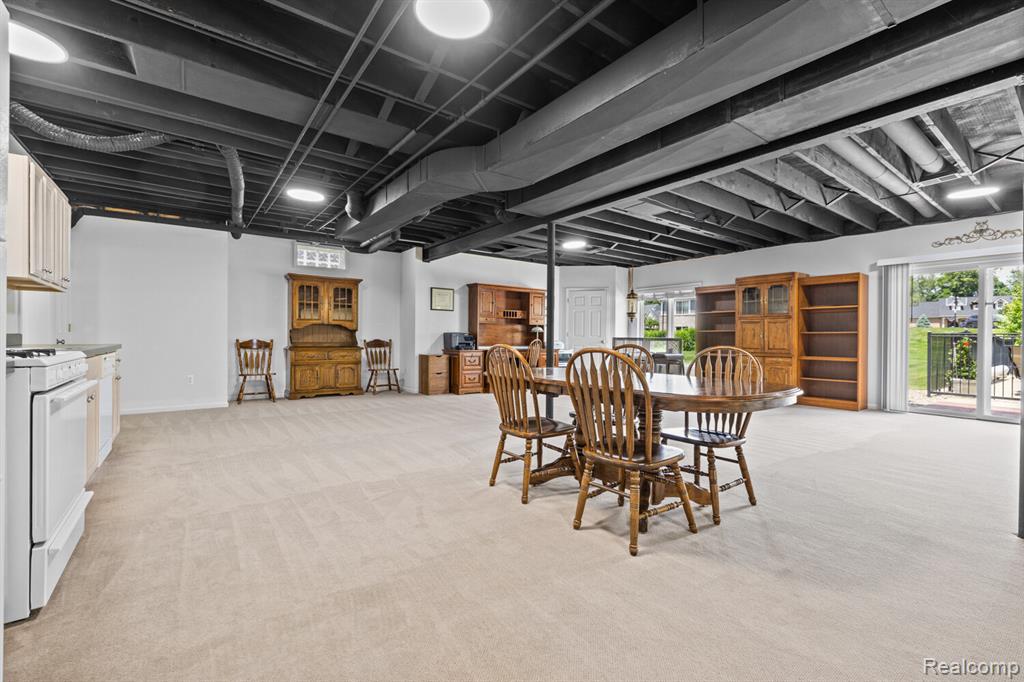 1131 Thorn Ridge Drive, Howell, MI 48843 — Photo 30