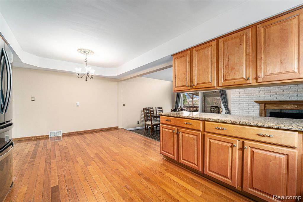 4750 LA CHENE Drive, Warren, MI 48092 — Photo 10