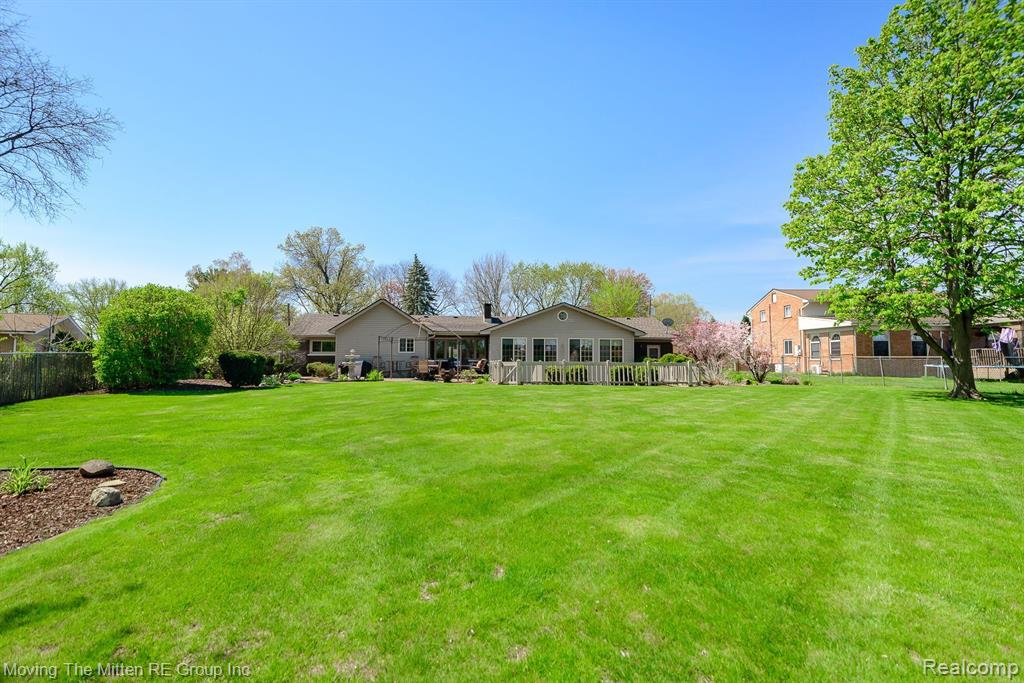 44119 HARMONY Lane, Van Buren, MI 48111 — Photo 66