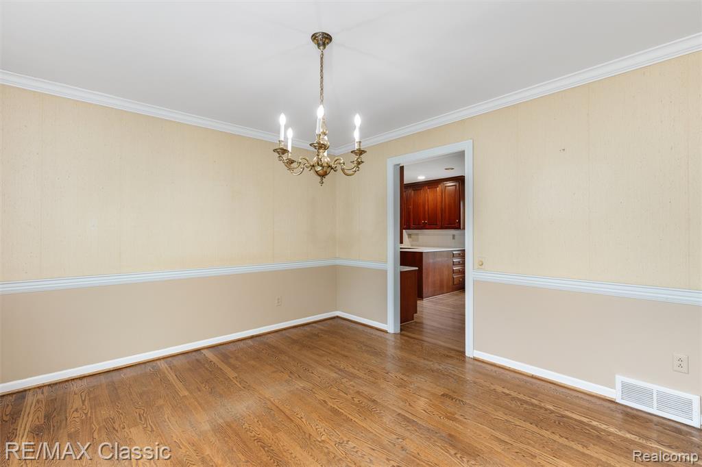 4268 Covered Bridge Road, Bloomfield Hills, MI 48302 — Photo 9