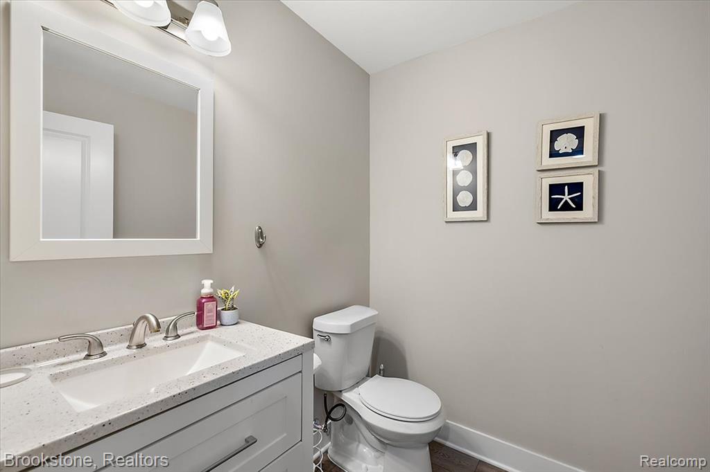 525 Oxford Court, Rochester Hills, MI 48307 — Photo 25