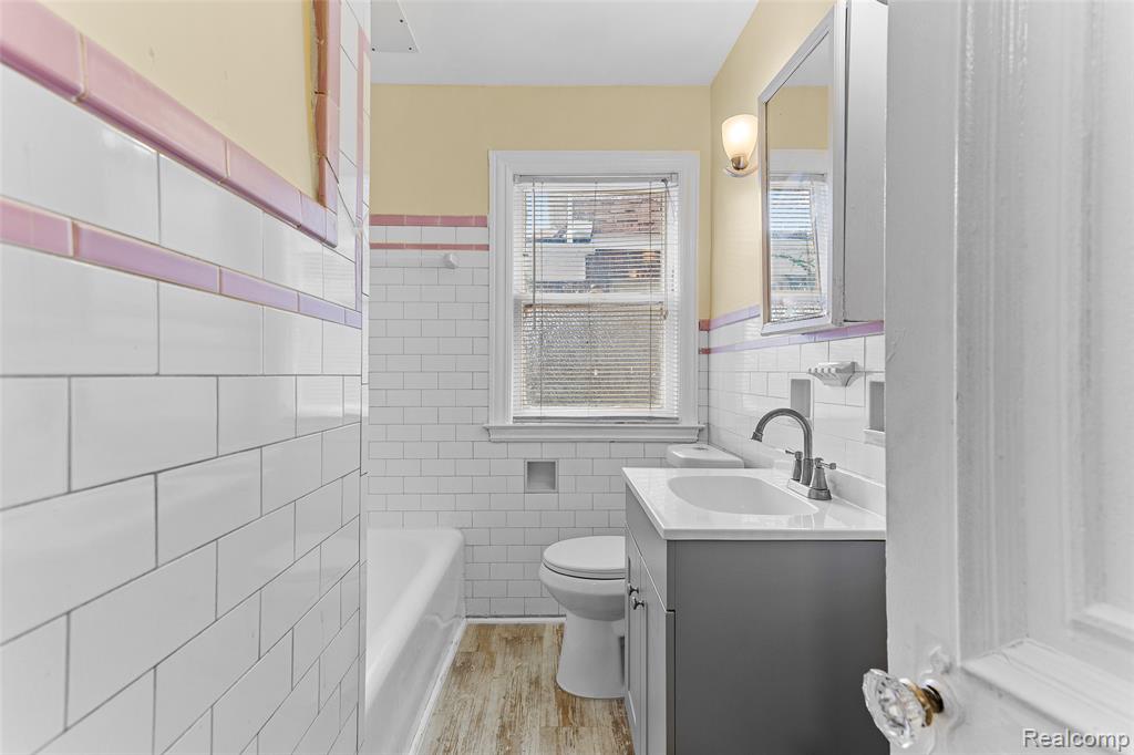 5050 Courville Street, Detroit, MI 48224 — Photo 8