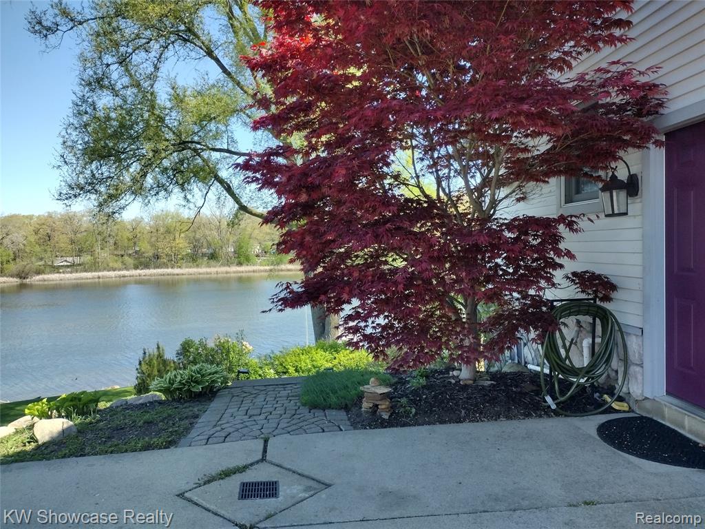6476 Andersonville Road, Waterford, MI 48329 — Photo 54