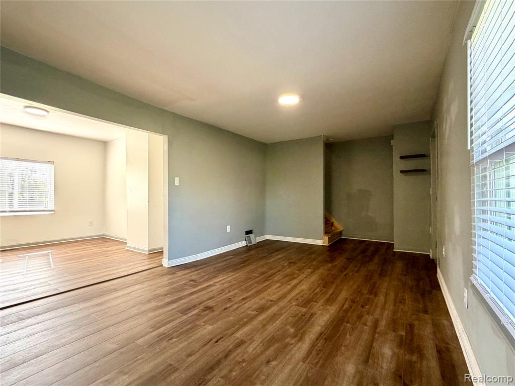 627 Franklin Road, Pontiac, MI 48341 — Photo 8