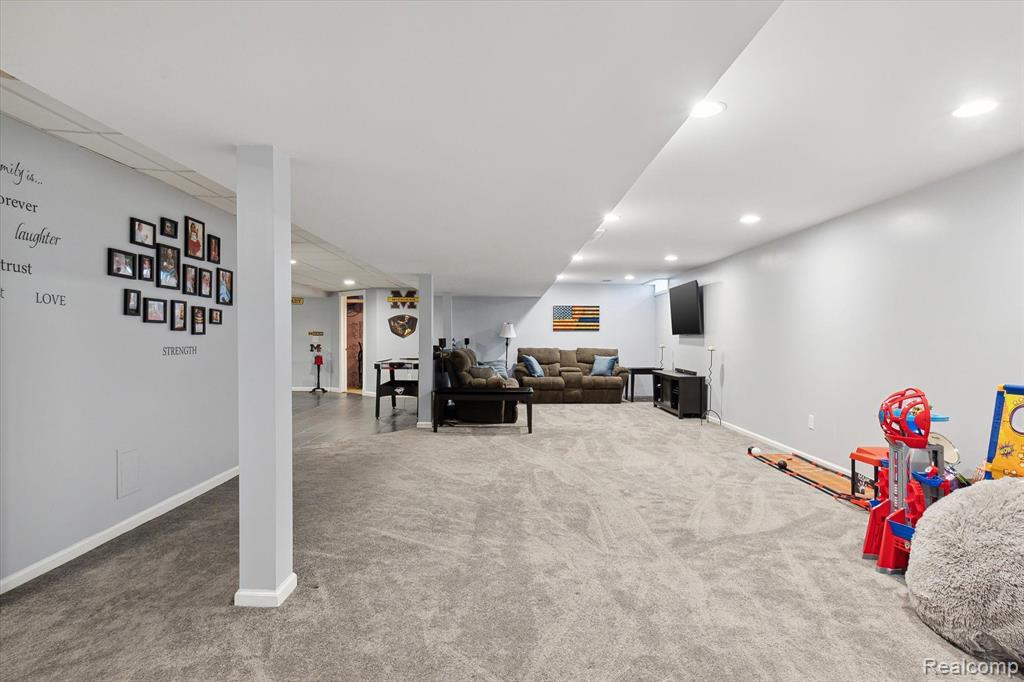 12226 HANNAH Lane, Carleton, MI 48117 — Photo 33