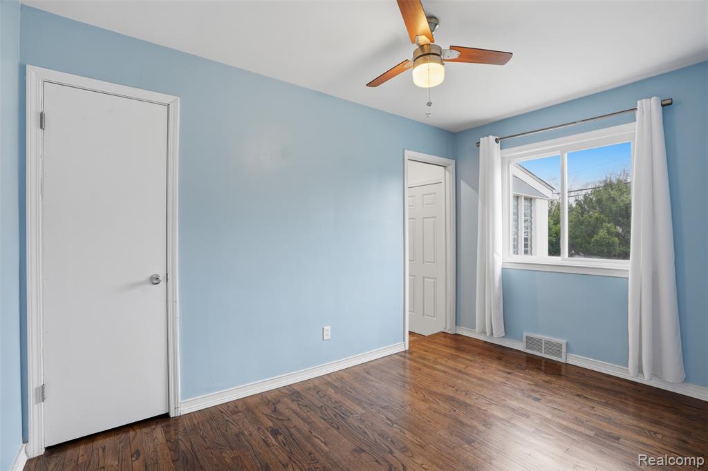 831 Loyola Drive, Ann Arbor, MI 48103 — Photo 13