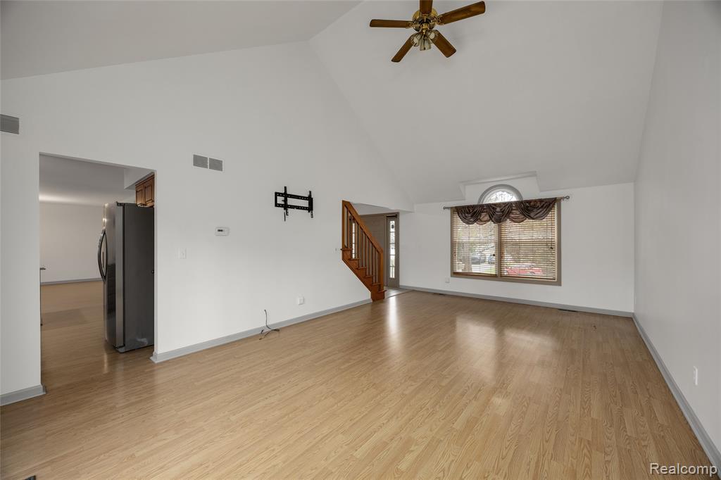 360 Arbor Pine Drive, Ortonville, MI 48462 — Photo 11
