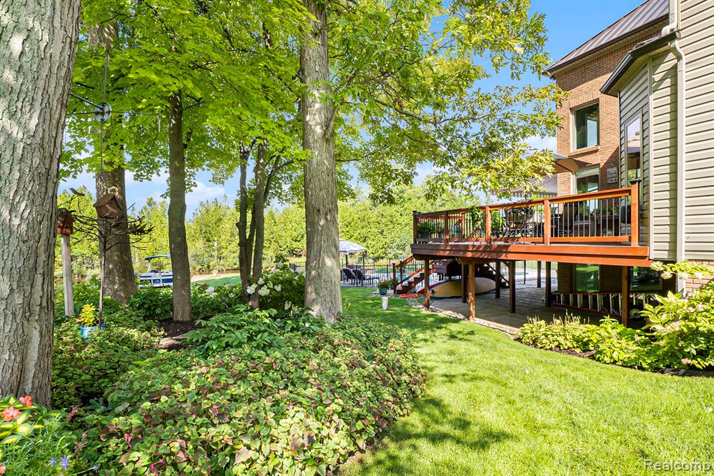 4973 Parview Drive, Clarkston, MI — Photo 56