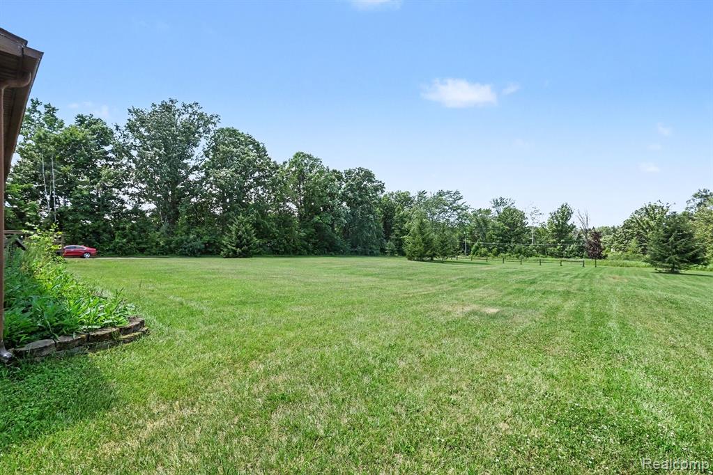 4242 Skelton Road, Columbiaville, MI 48421 — Photo 21