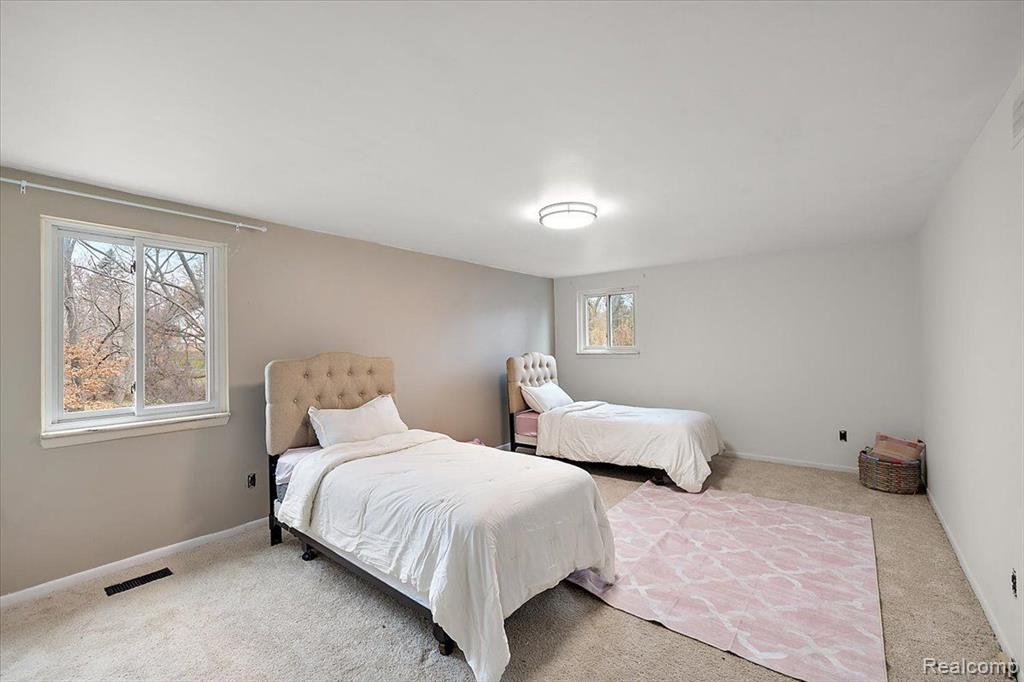 4592 FAIRWAY Ridge, West Bloomfield, MI 48323 — Photo 37