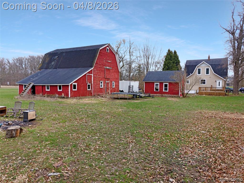 1225 E King Street, Corunna, MI 48817 — Photo 3