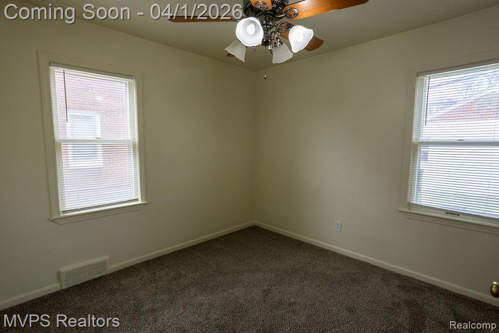 21465 Bournemouth Street, Harper Woods, MI 48225 — Photo 9