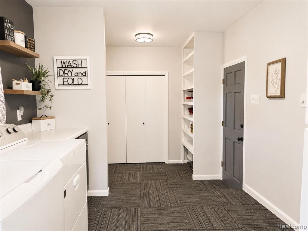 4108 Allen Court, Bay City, MI 48706 — Photo 37
