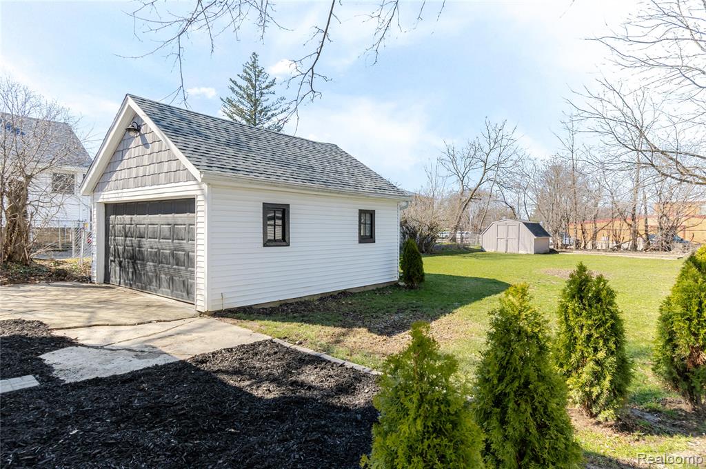 716 W 2nd Street, Davison, MI 48423 — Photo 33