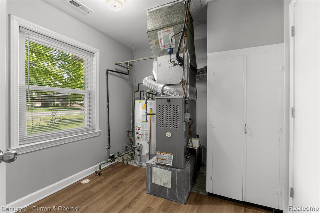 1843 Lathers Street, Garden City, MI — Photo 16