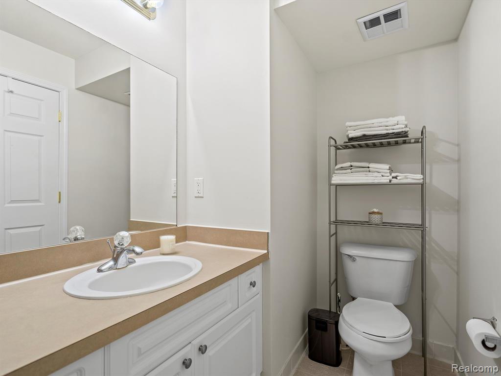 5288 BROOKEMONTE Circle, Rochester, MI 48306 — Photo 25