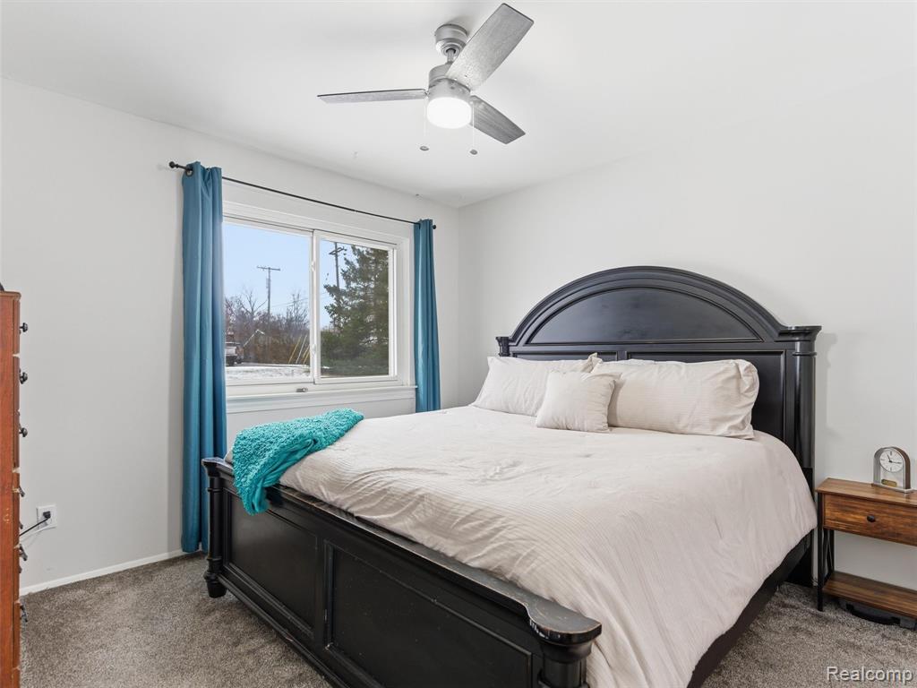 9368 Debby Jo Drive, Clawson, MI — Photo 16