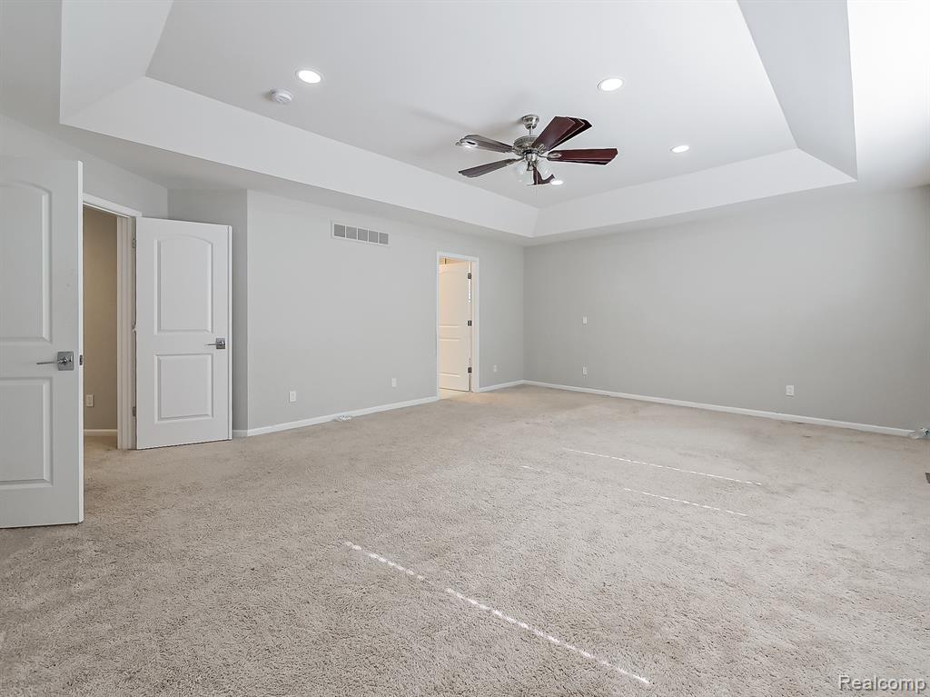 47639 Alpine Drive, Novi, MI — Photo 14