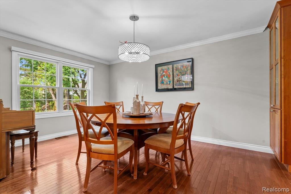 931 S Shady Hollow Circle, Bloomfield Hills, MI 48304 — Photo 16