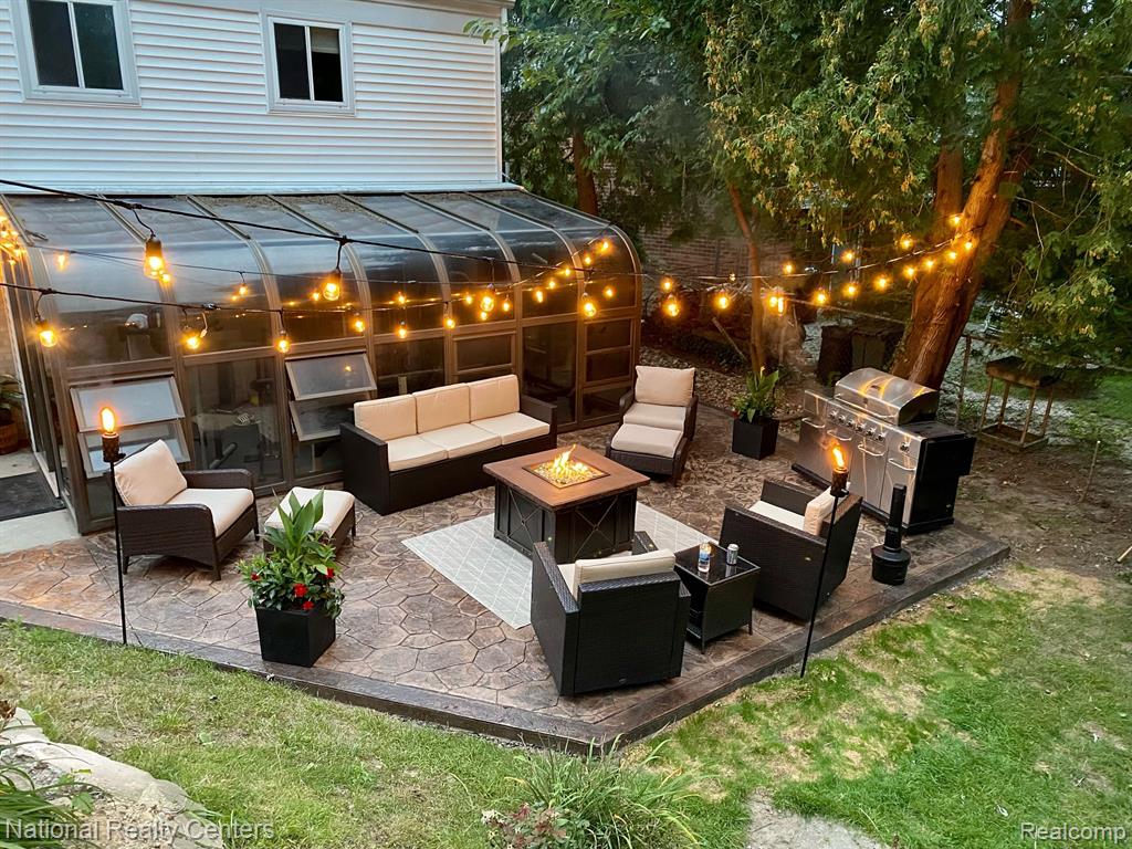 936 ALLEN Drive, Northville, MI 48167 — Photo 48