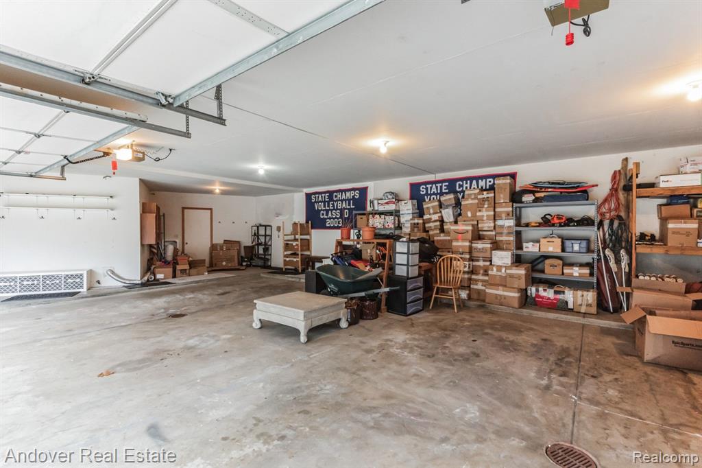 9581 AUTUMNWOOD Circle, Kalamazoo, MI 49009 — Photo 45