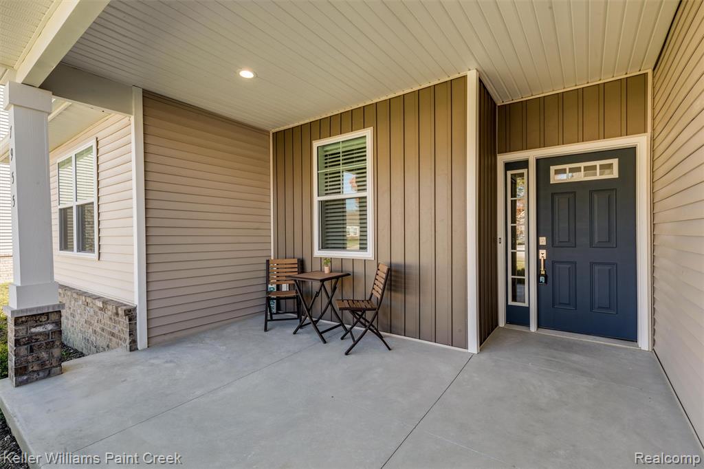 7955 Jordan Drive, Waterford, MI 48327 — Photo 4