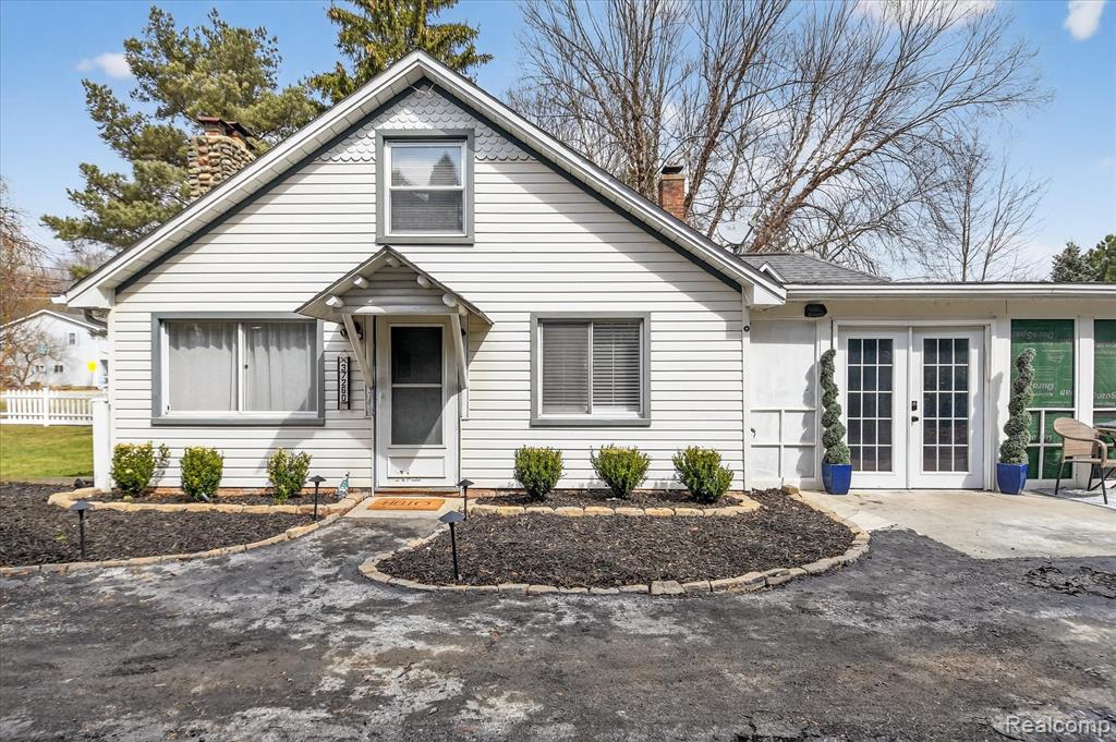 37260 Clio Street, Harrison Township, MI — Photo 2