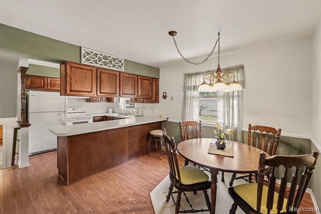 7083 Fairgrove Drive, Swartz Creek, MI 48473 — Photo 8