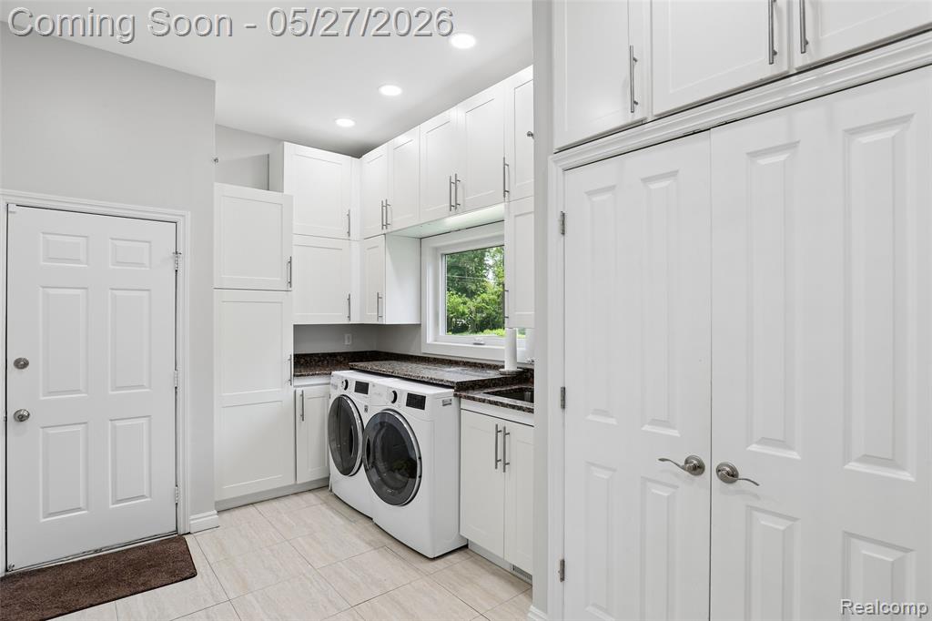 1600 Vanstone Drive, Commerce Twp, MI 48382 — Photo 33