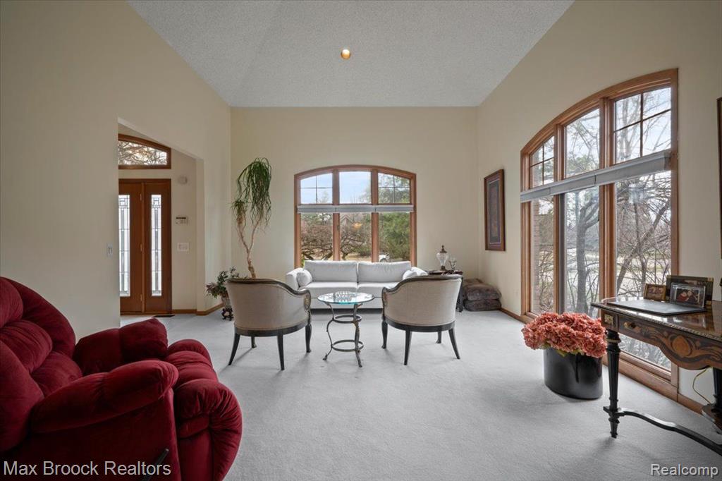 6362 CHARLES Drive, West Bloomfield, MI — Photo 9