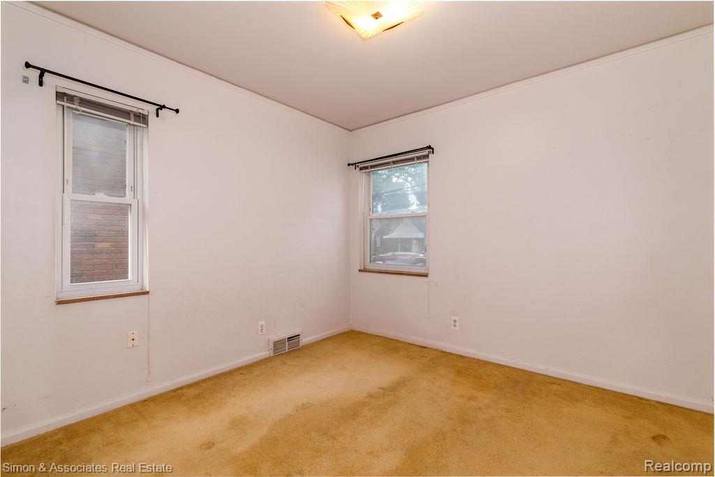 6109 Barrie Street, Dearborn, MI 48126 — Photo 11